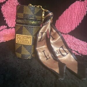 Vogue Brown and Black Patterned Cylinder Case